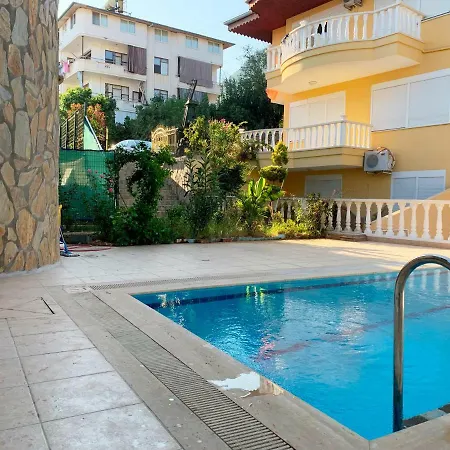 Zirve 1 Private Pool فيلة ألانيا